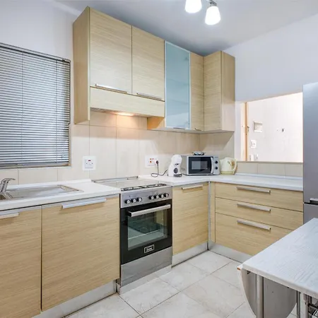 2br Qawra With Private Balcony, Near The Sea By 360 Estates Apartamento *
