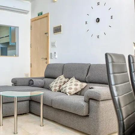 2br Qawra With Private Balcony, Near The Sea By 360 Estates *